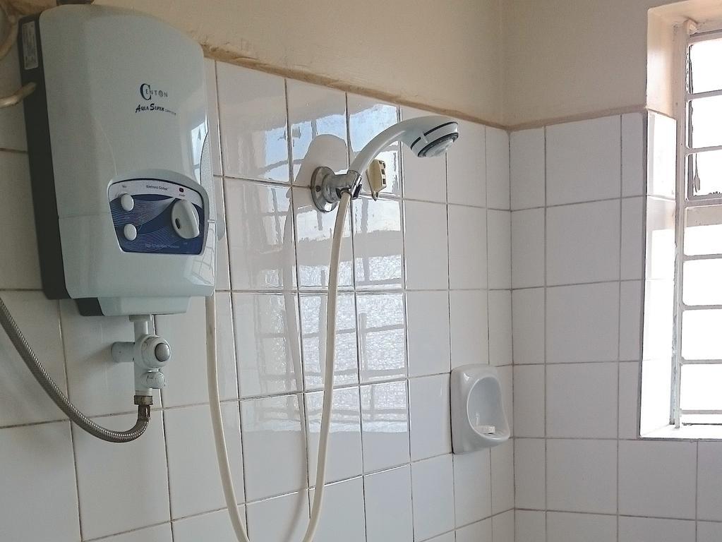 Hotel Acacia City Kampala Bilik gambar