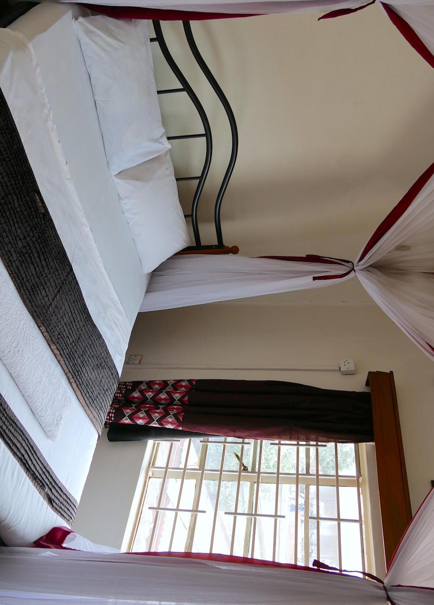 Hotel Acacia City Kampala Luaran gambar