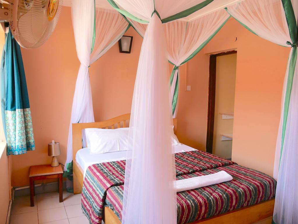 Hotel Acacia City Kampala Luaran gambar