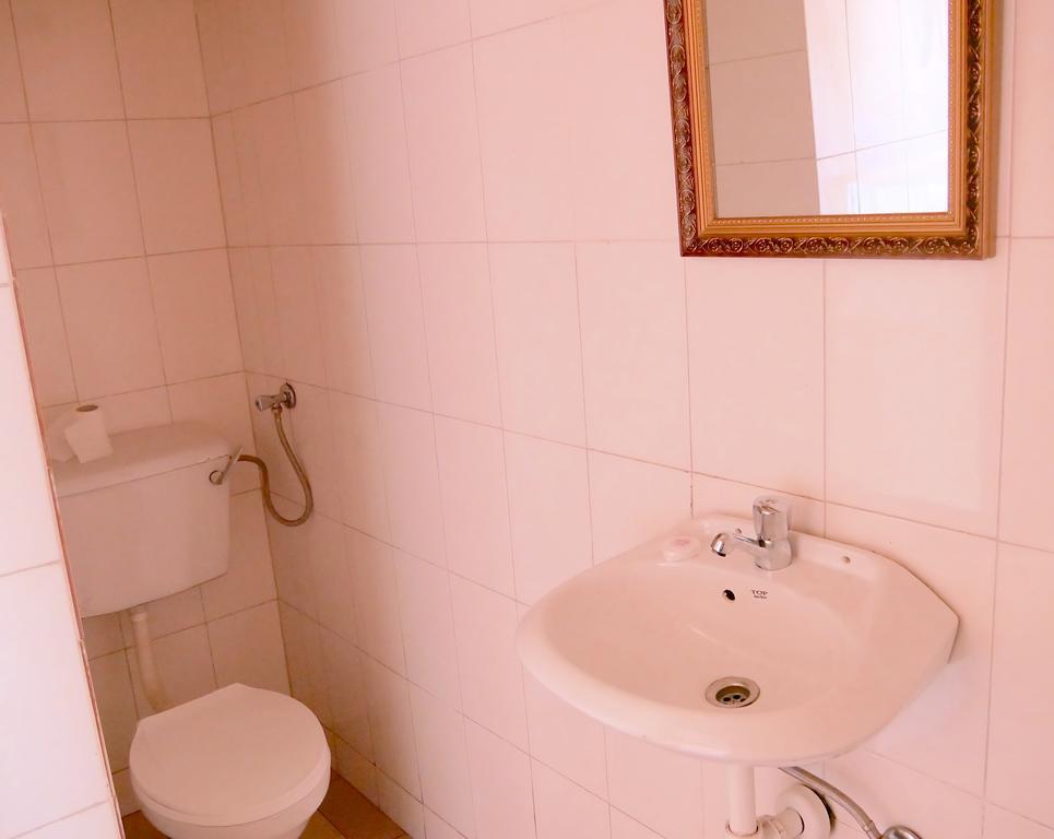 Hotel Acacia City Kampala Luaran gambar