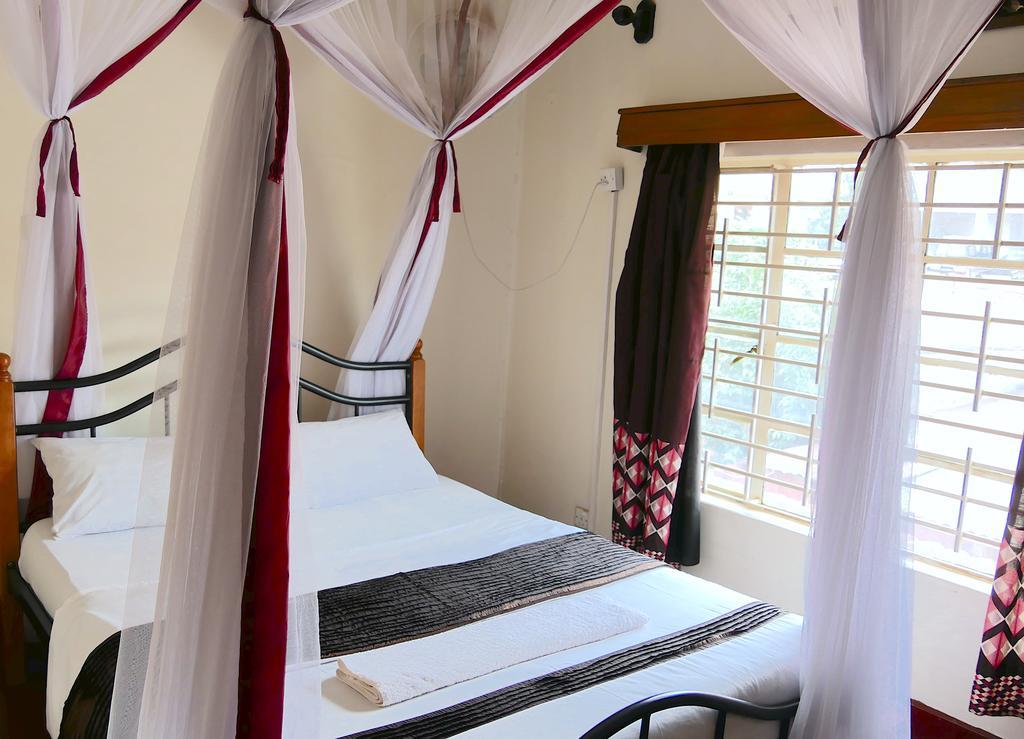 Hotel Acacia City Kampala Luaran gambar