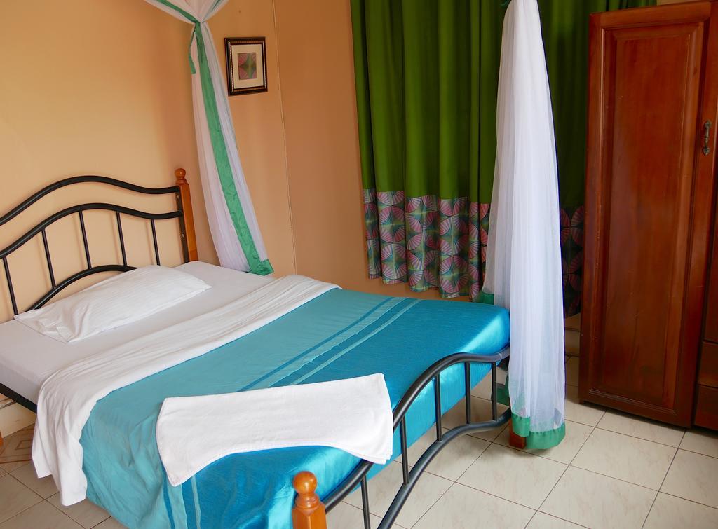 Hotel Acacia City Kampala Luaran gambar